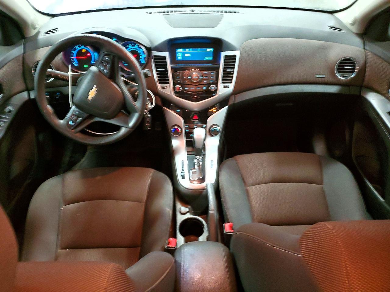 2016 CHEVROLET CRUZE LIMITED LT photo 8