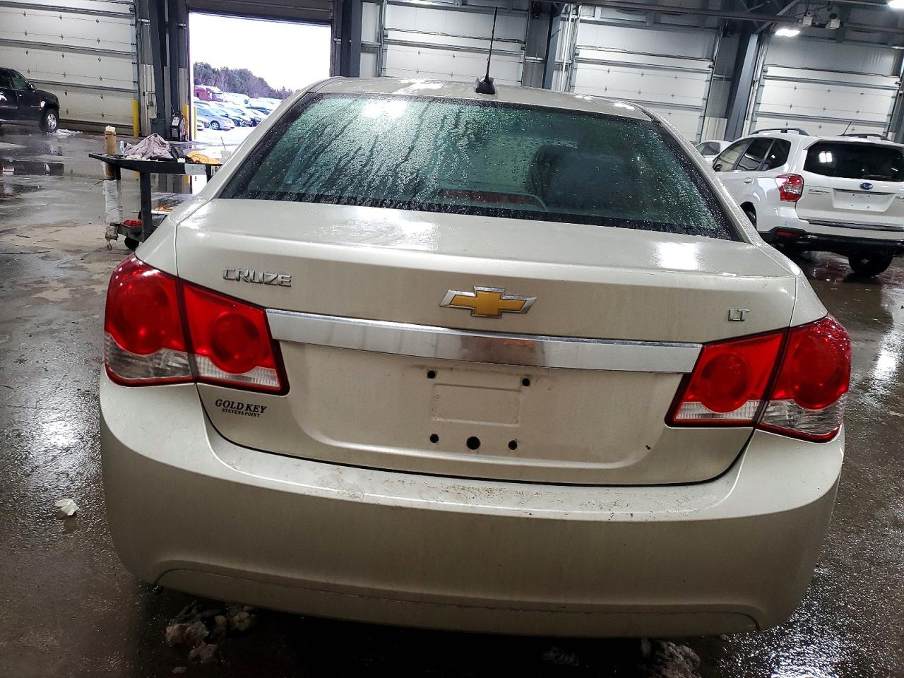 2016 CHEVROLET CRUZE LIMITED LT photo 6