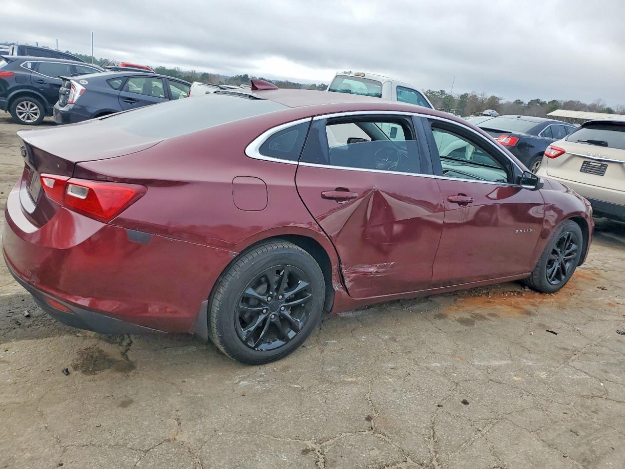 2016 CHEVROLET MALIBU LT photo 5