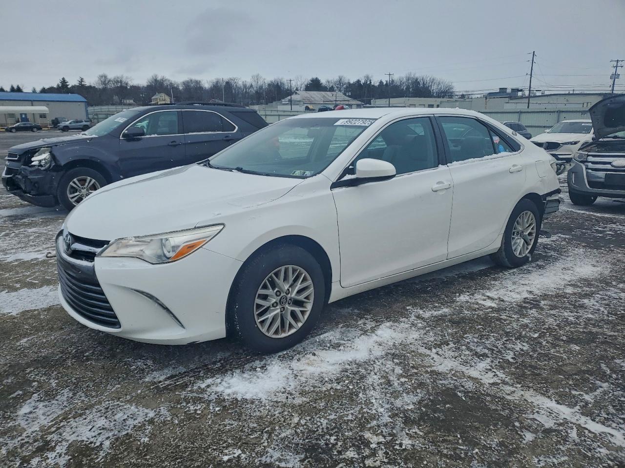 2017 TOYOTA CAMRY