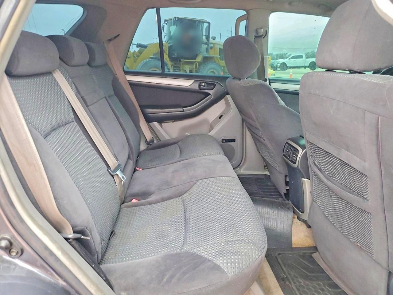 2005 TOYOTA 4RUNNER SR5 photo 11