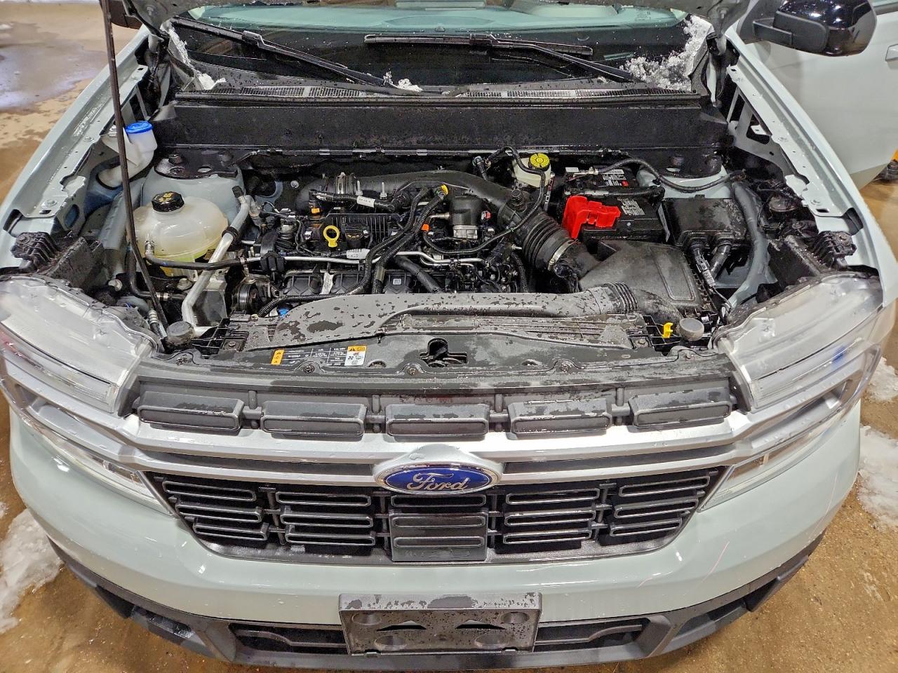 2024 FORD MAVERICK LARIAT photo 21