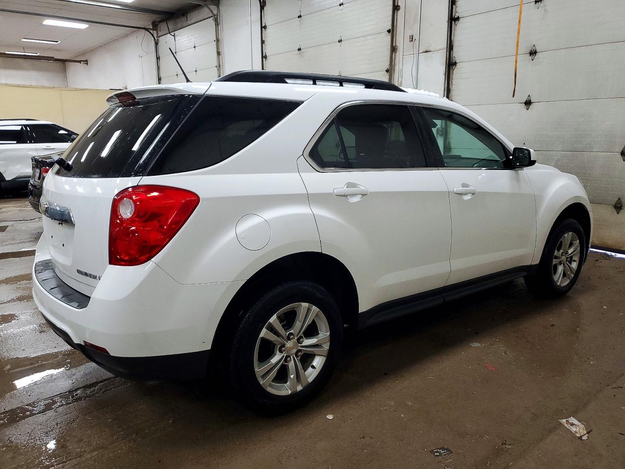 2014 CHEVROLET EQUINOX LT photo 3
