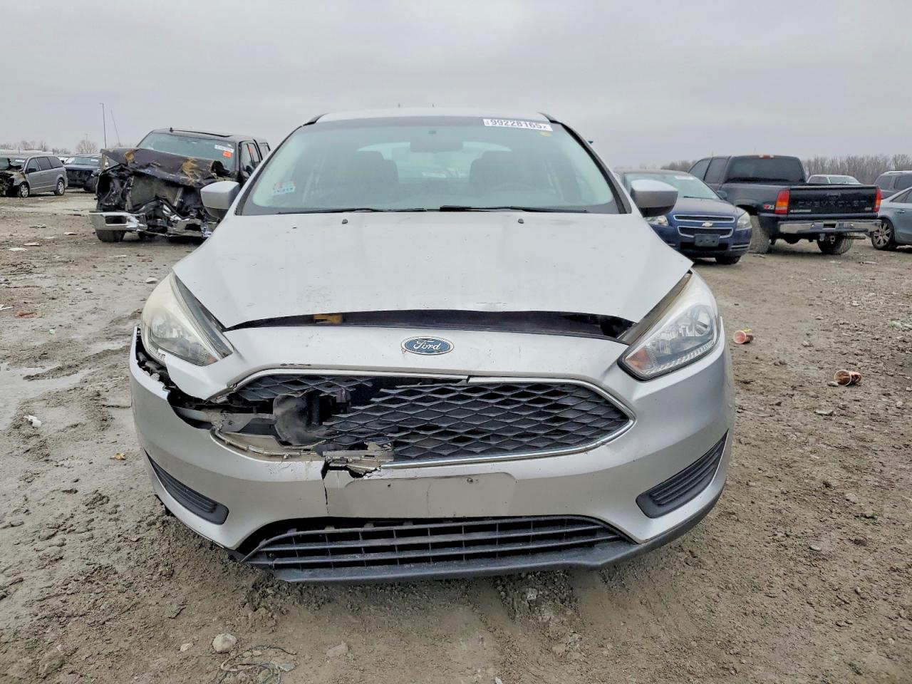2018 FORD FOCUS SE photo 5