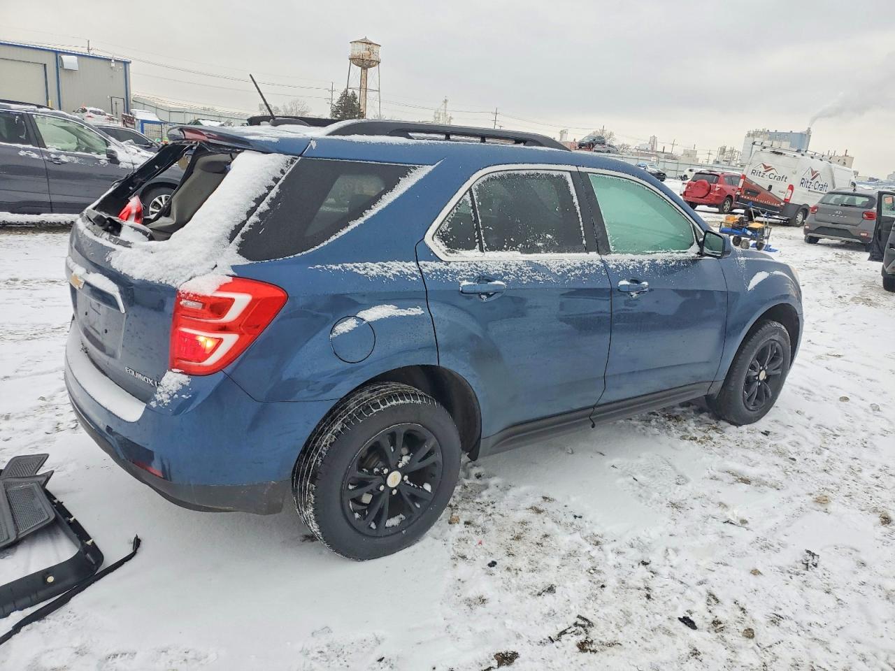 2016 CHEVROLET EQUINOX LT photo 3