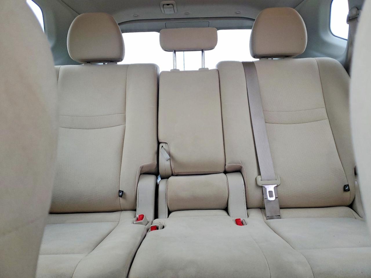 2016 NISSAN ROGUE S photo 10