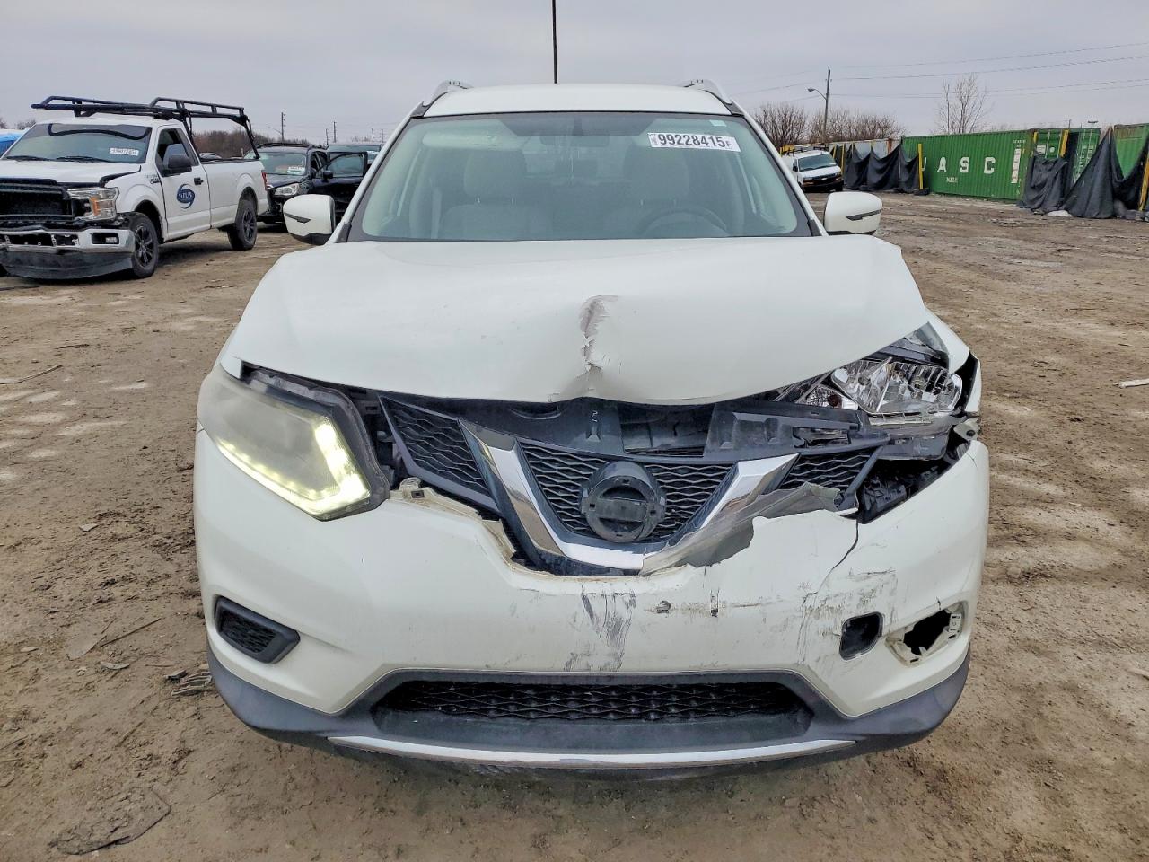 2016 NISSAN ROGUE S photo 5