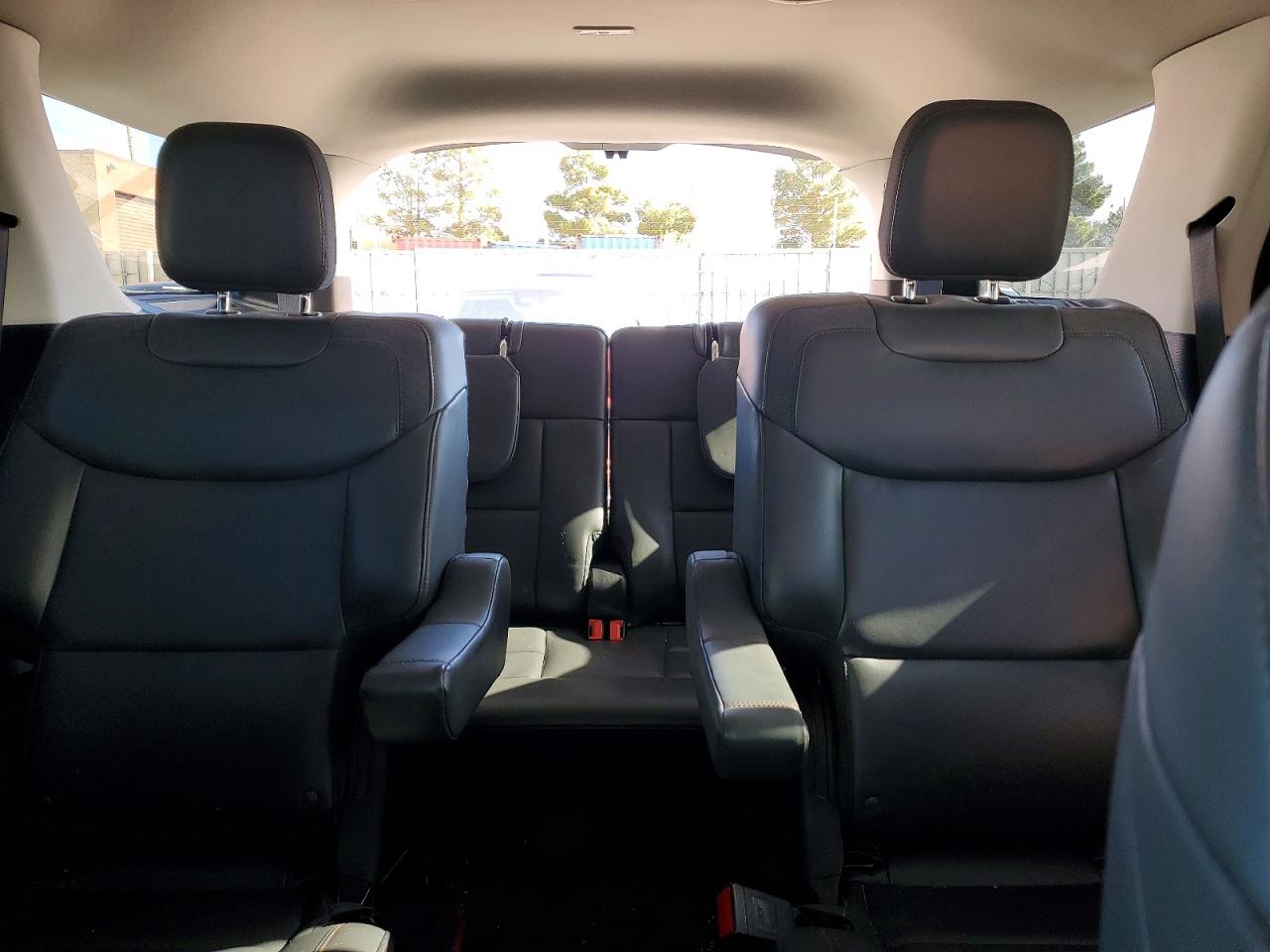 2025 FORD EXPLORER ACTIVE photo 10