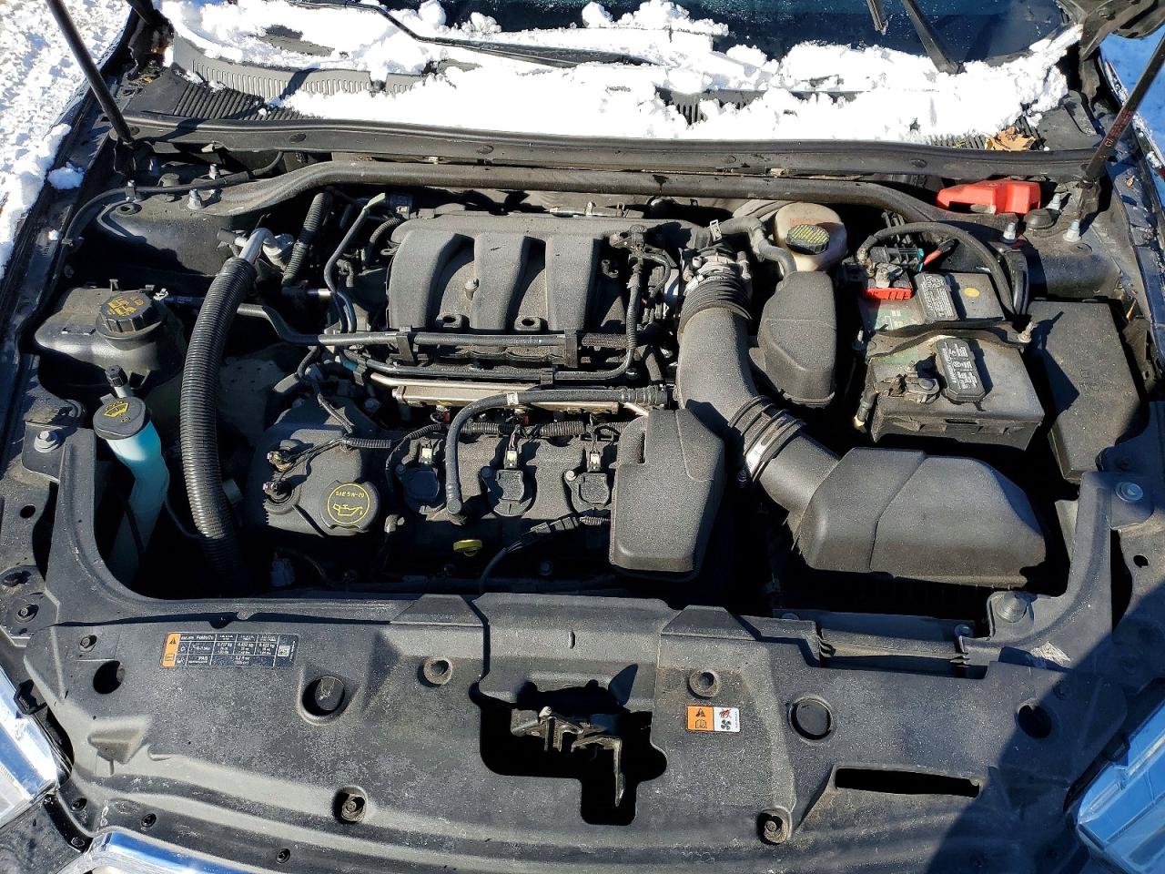 2016 FORD TAURUS SEL photo 11