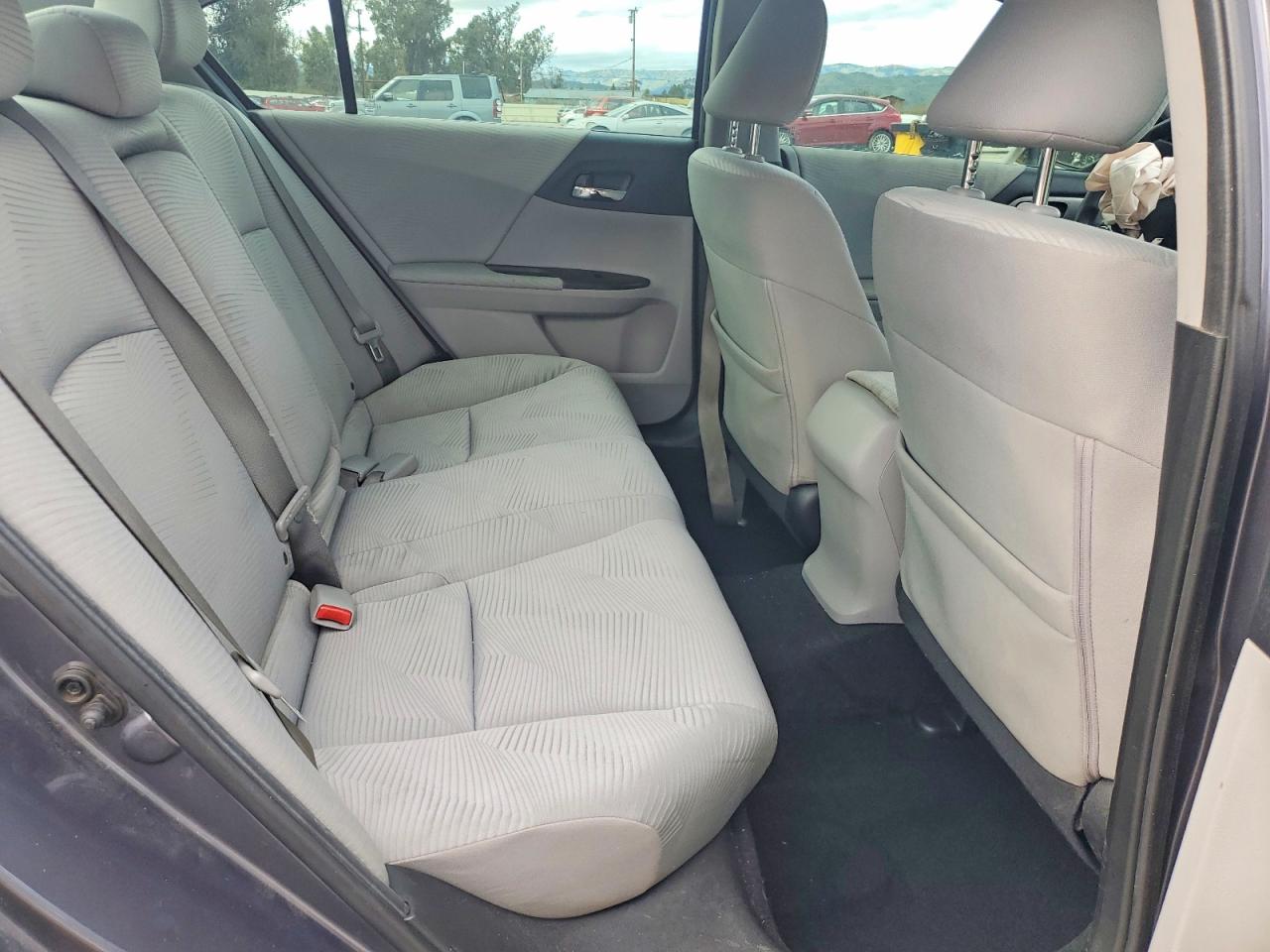2015 HONDA ACCORD LX photo 10