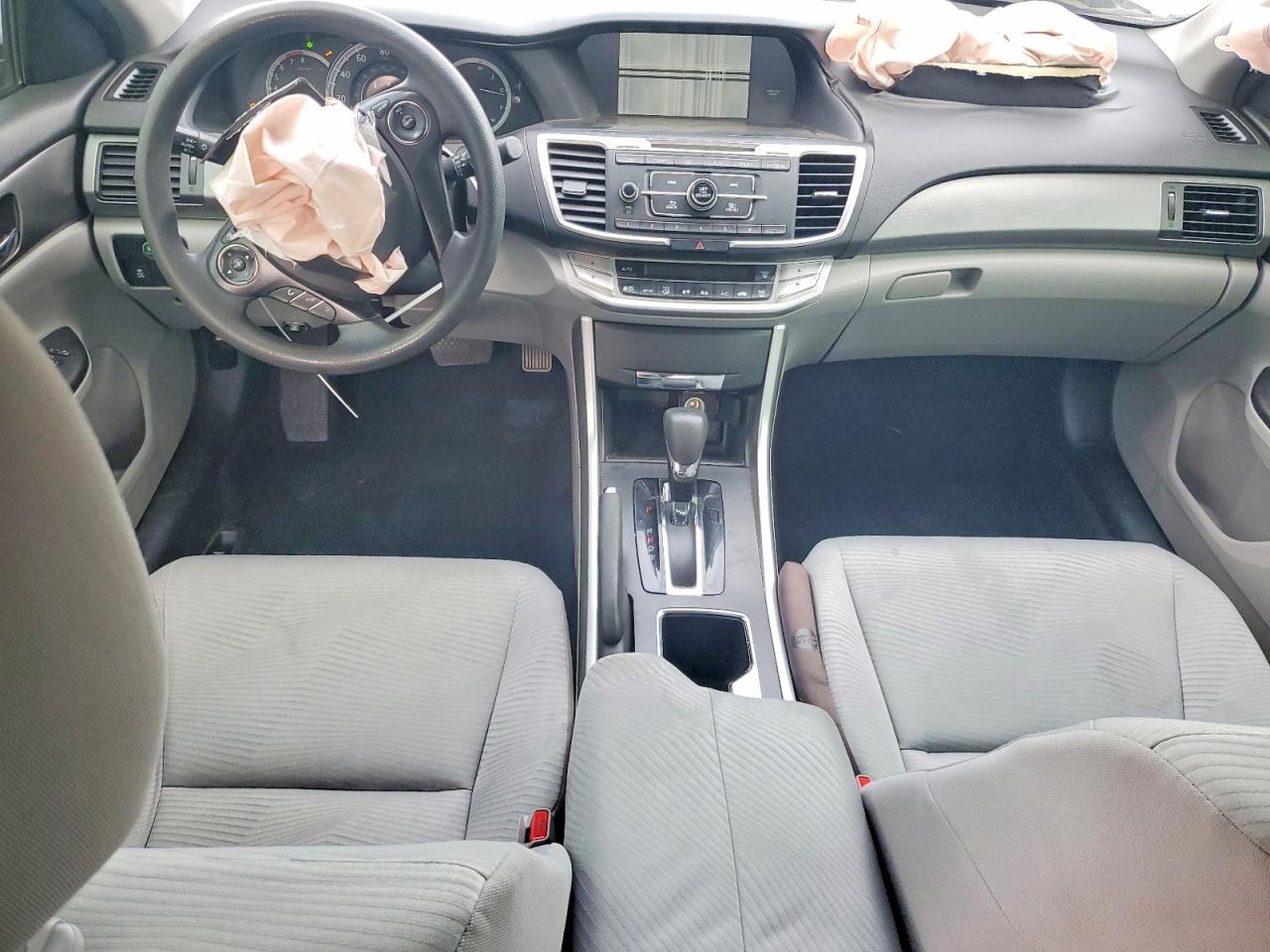 2015 HONDA ACCORD LX photo 8