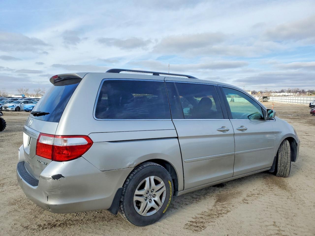 2005 HONDA ODYSSEY EXL photo 3