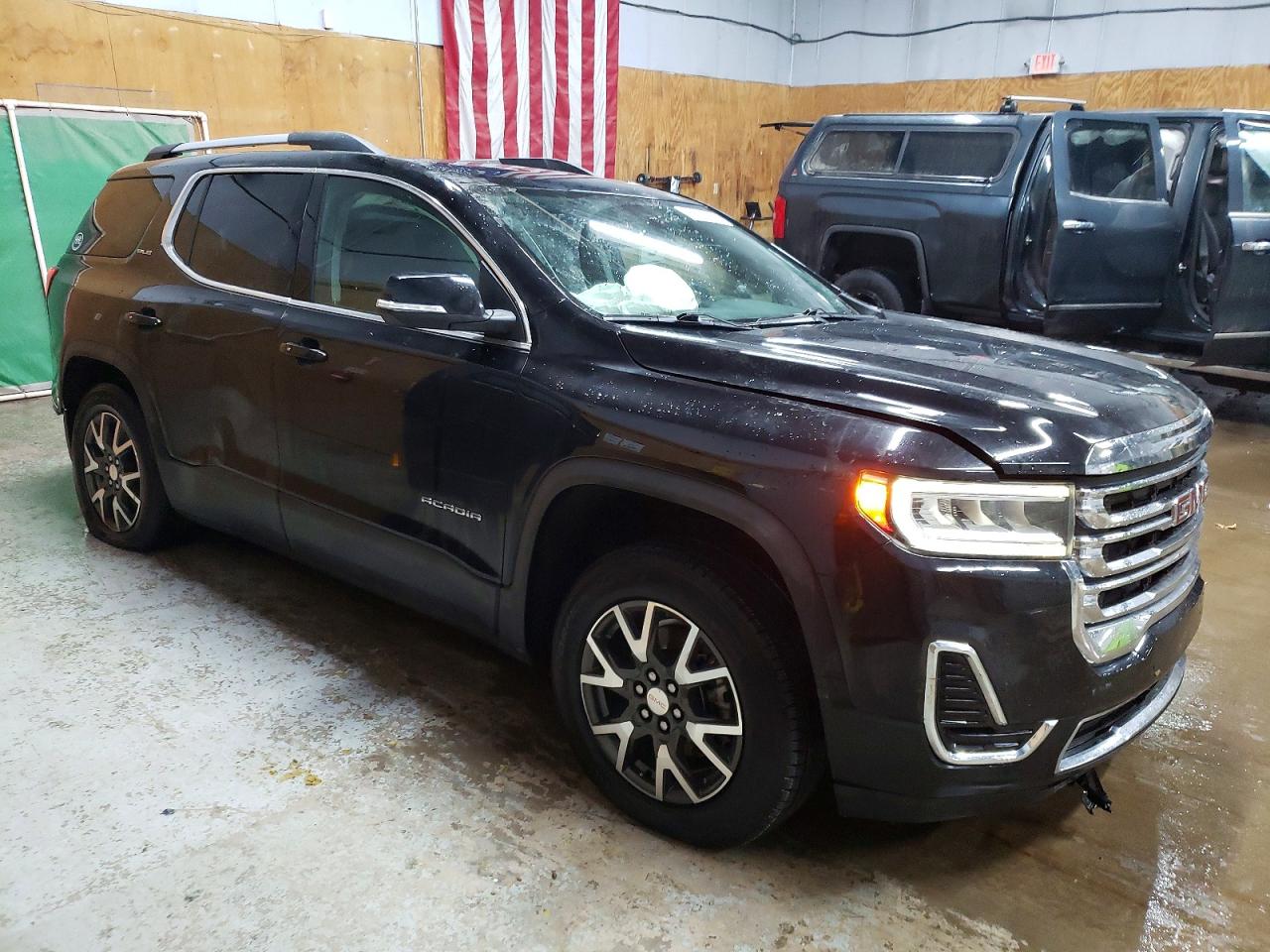 2021 GMC ACADIA SLE photo 4