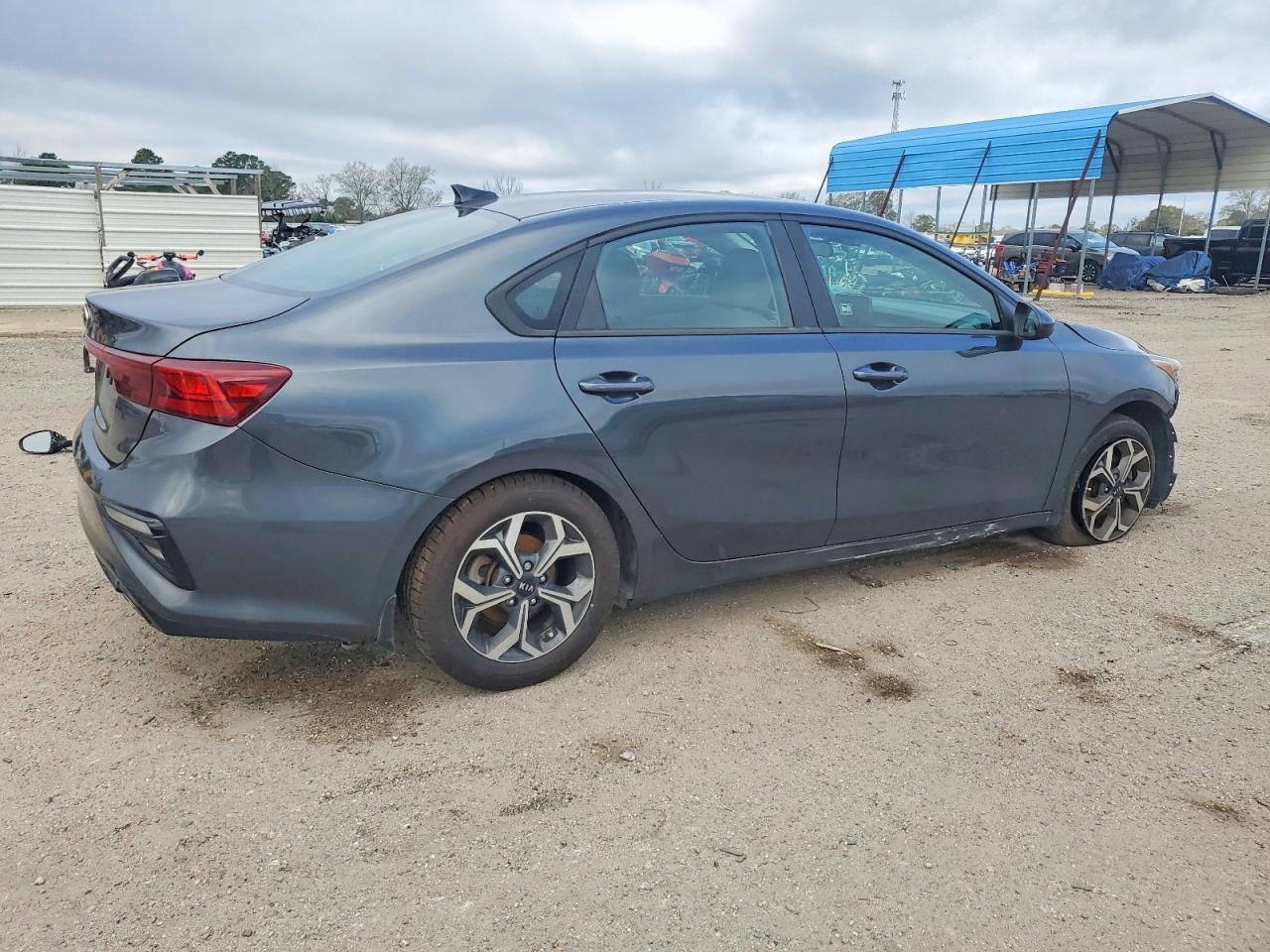 2019 KIA FORTE FE photo 3