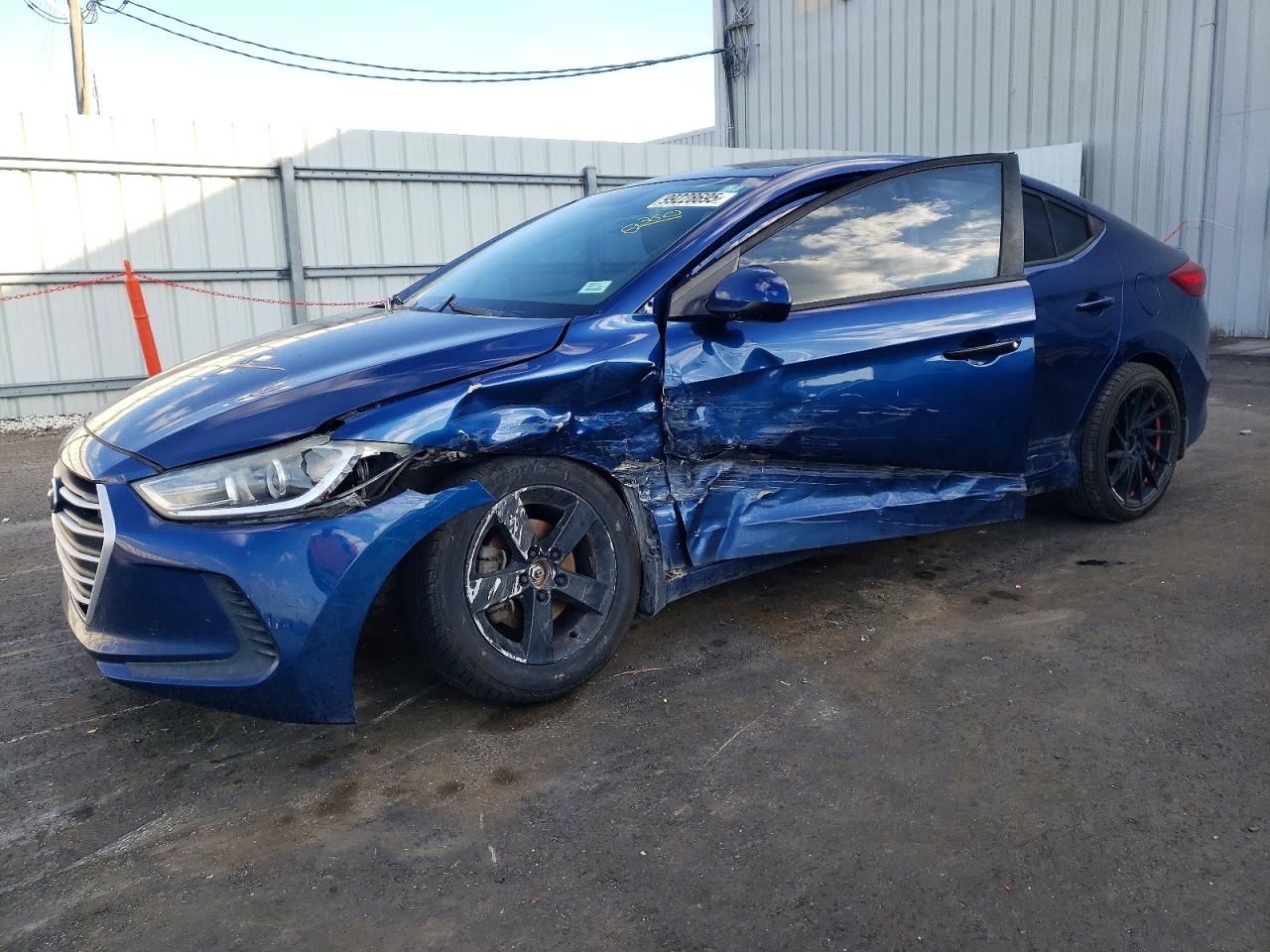 2018 HYUNDAI ELANTRA