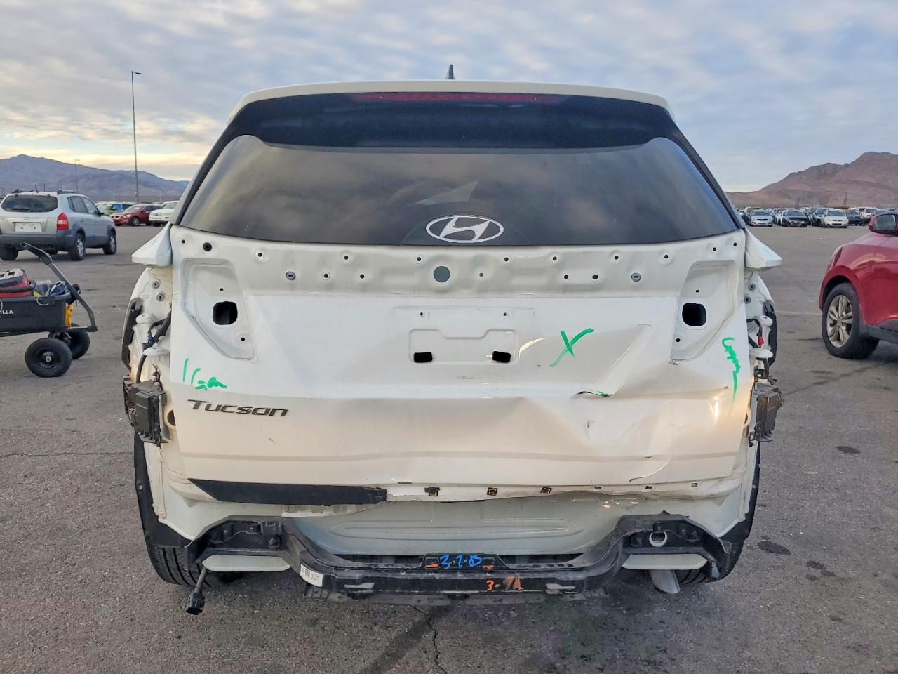 2022 HYUNDAI TUCSON SEL photo 6