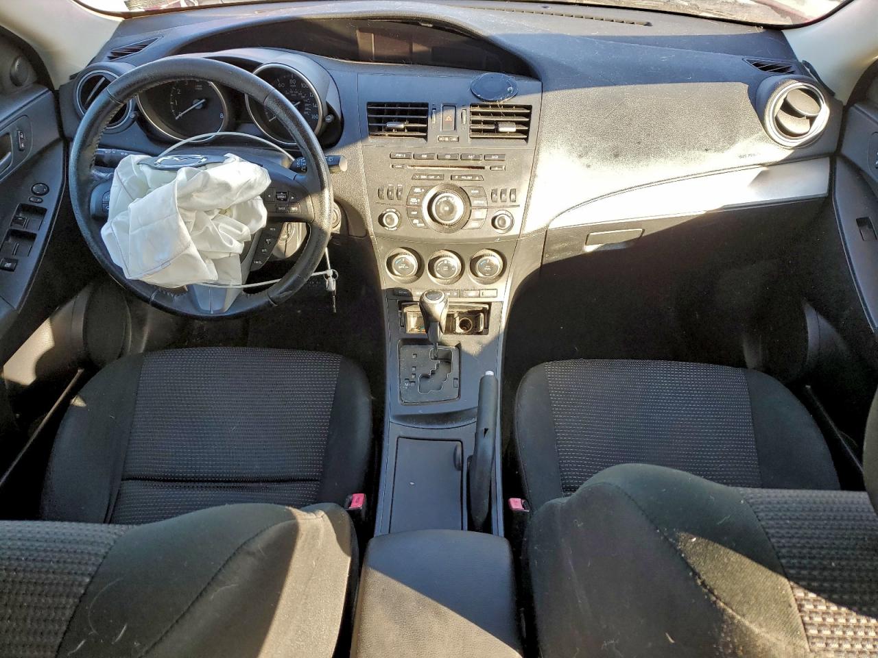 2013 MAZDA 3 I photo 8
