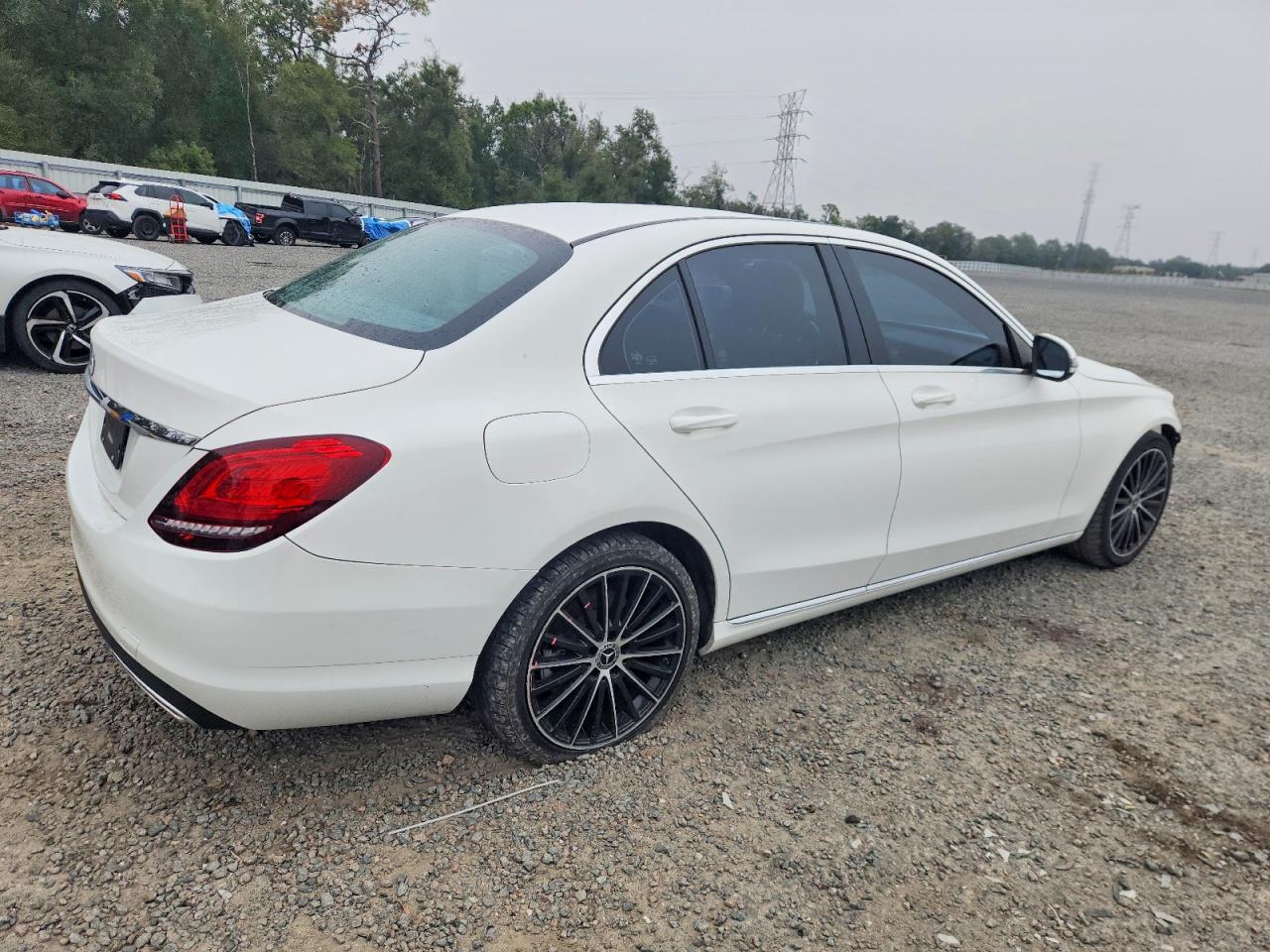 2019 MERCEDES-BENZ C 300 photo 3