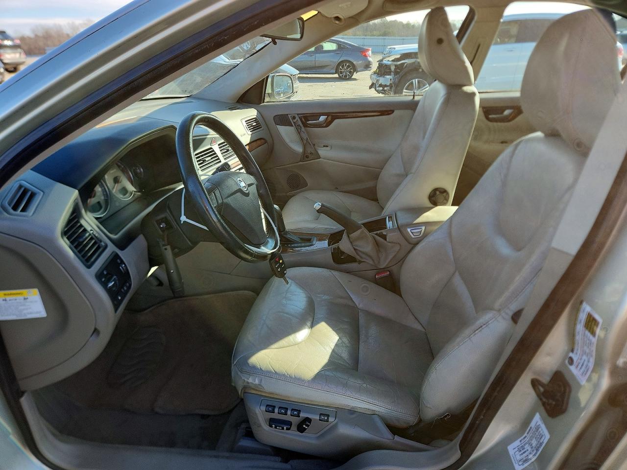 2005 VOLVO S60 2.5T photo 7