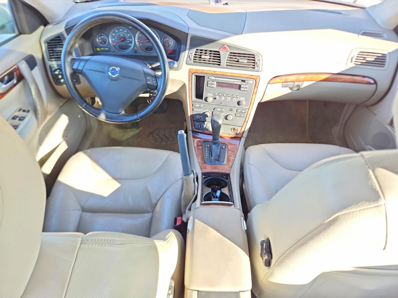 2005 VOLVO S60 2.5T photo 8