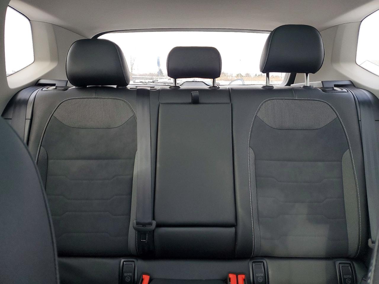 2025 VOLKSWAGEN TAOS SE BLACK photo 10