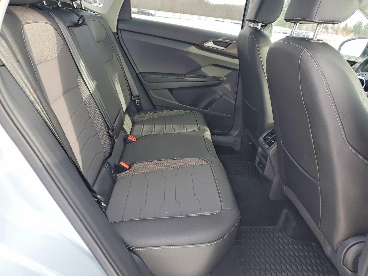 2025 VOLKSWAGEN TAOS SE BLACK photo 11