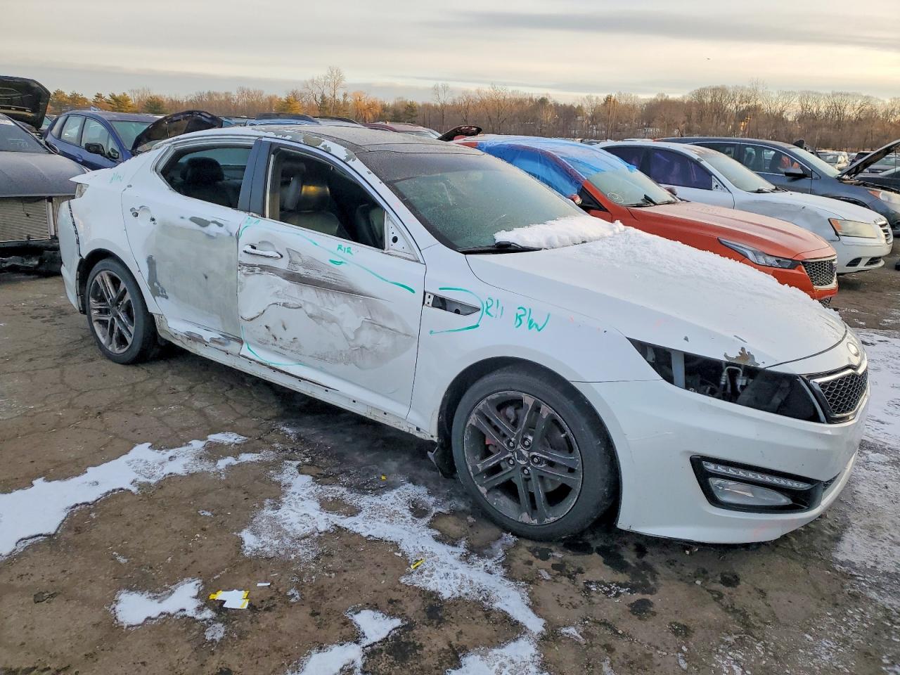 2013 KIA OPTIMA SX photo 4