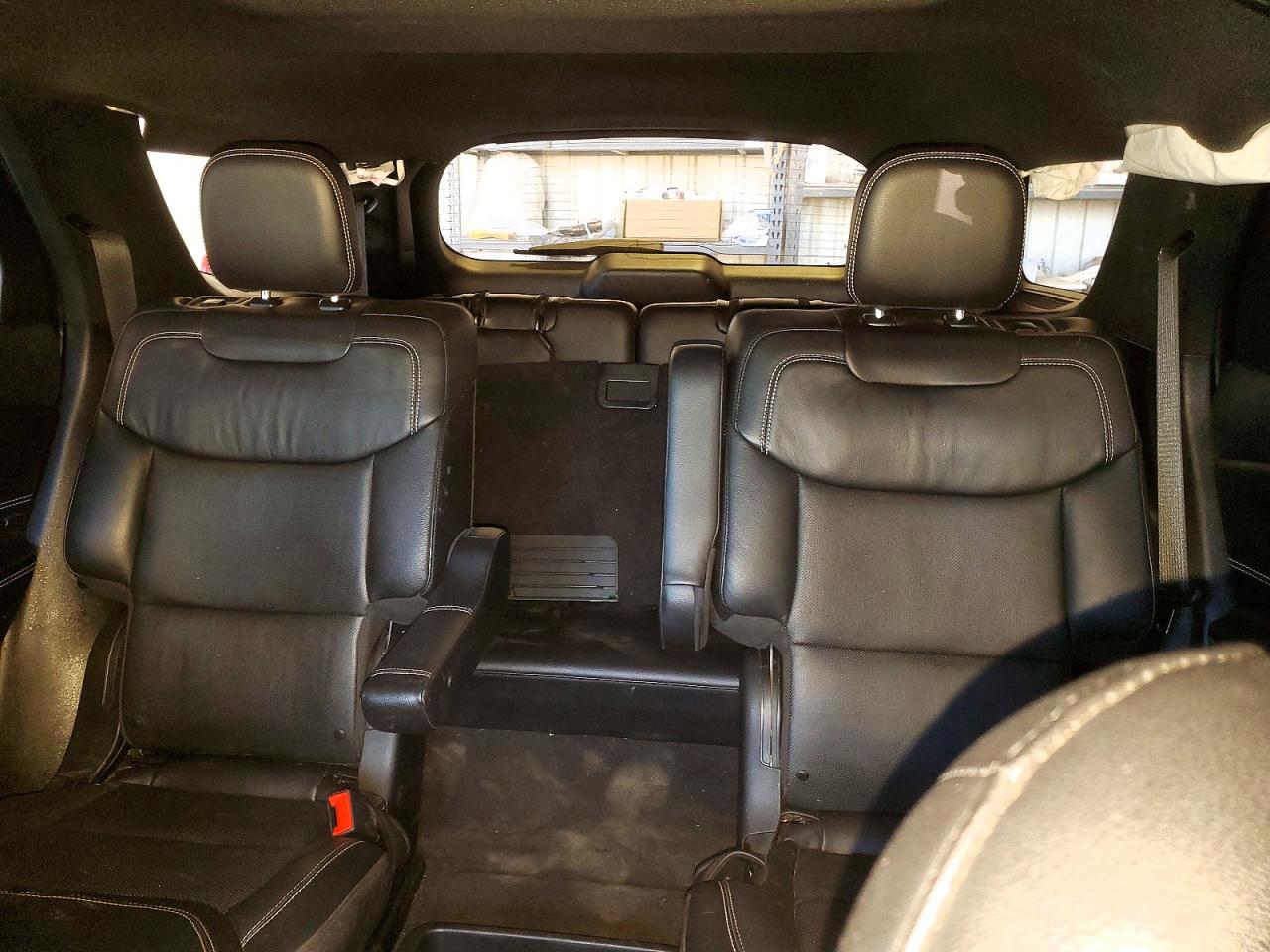 2021 FORD EXPLORER ST photo 10