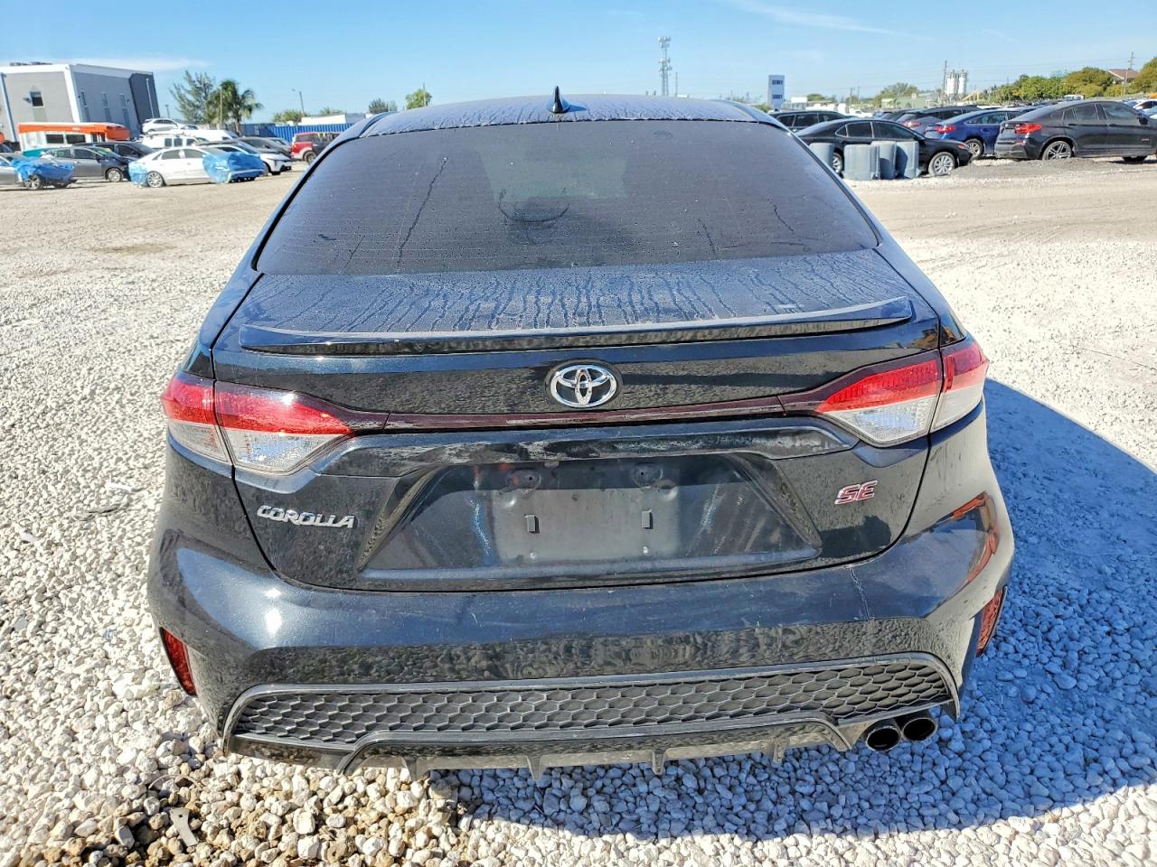 2020 TOYOTA COROLLA SE photo 6