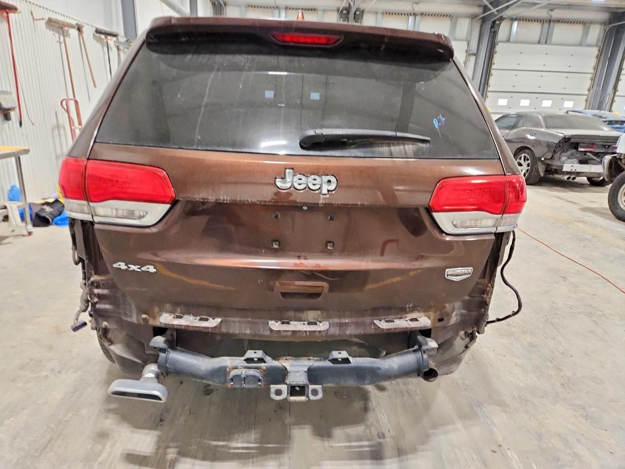 2014 JEEP GRAND CHEROKEE SUMMIT photo 6