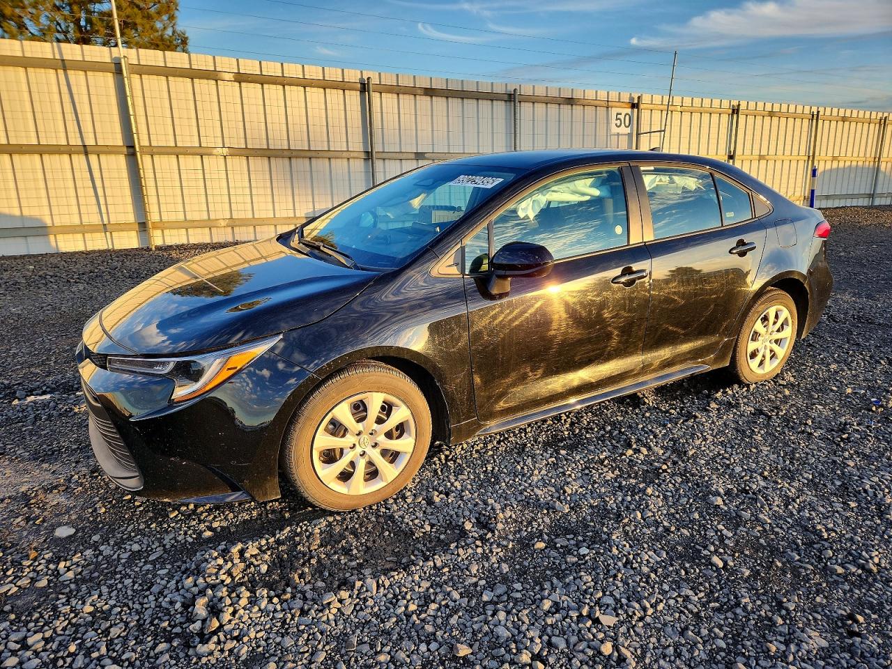2025 TOYOTA COROLLA