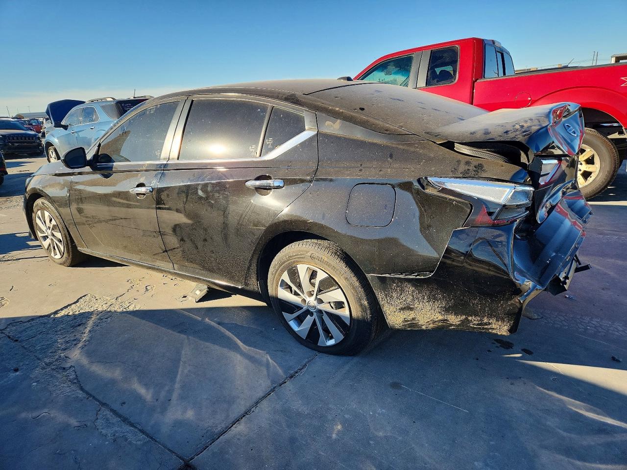 2019 NISSAN ALTIMA S photo 2