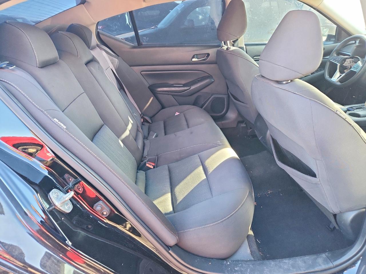 2019 NISSAN ALTIMA S photo 10