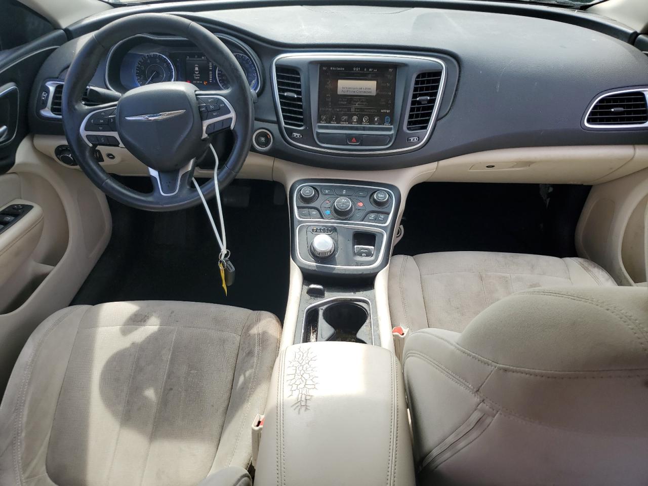 2015 CHRYSLER 200 LIMITED photo 8