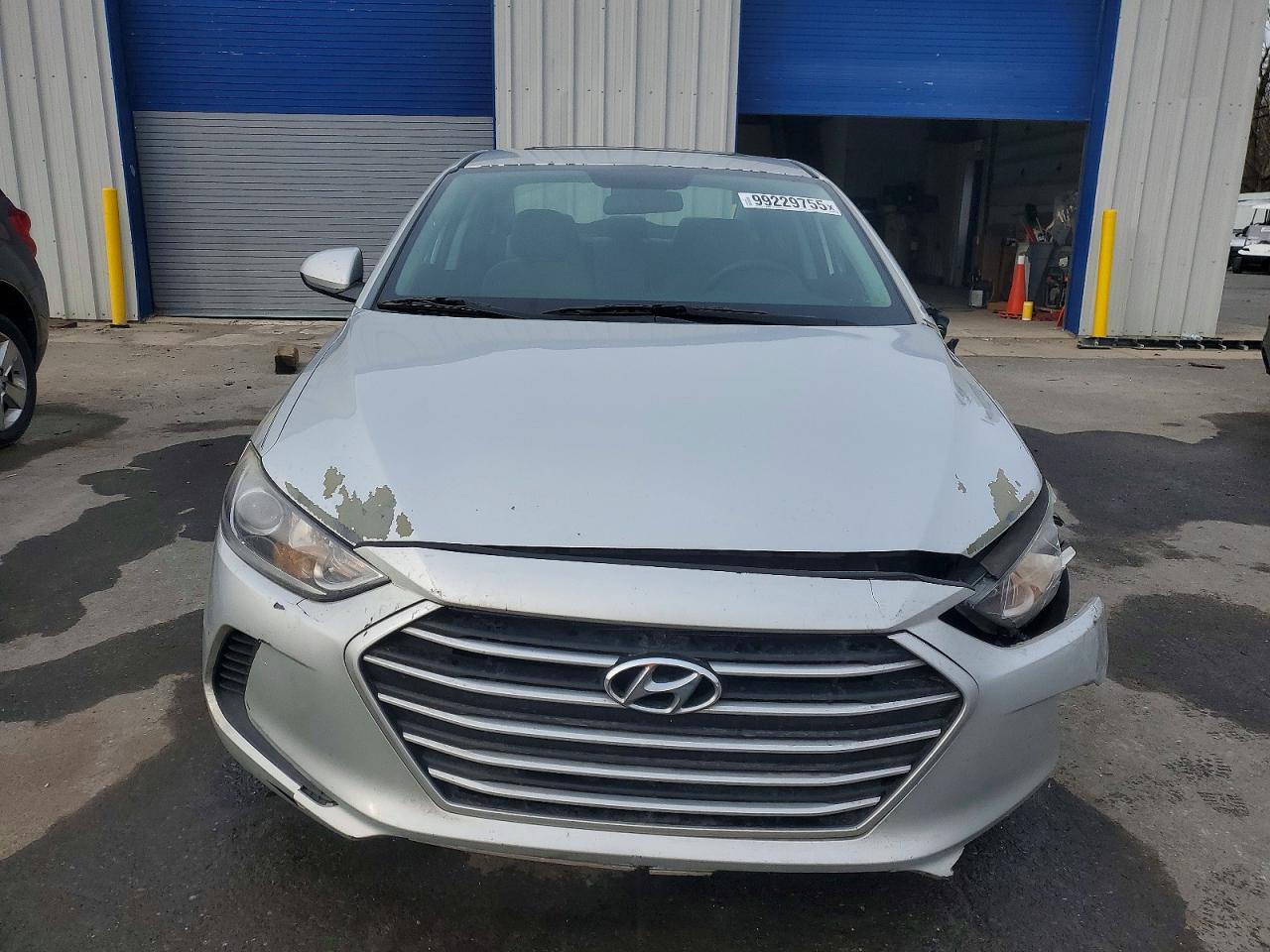 2017 HYUNDAI ELANTRA SE photo 5