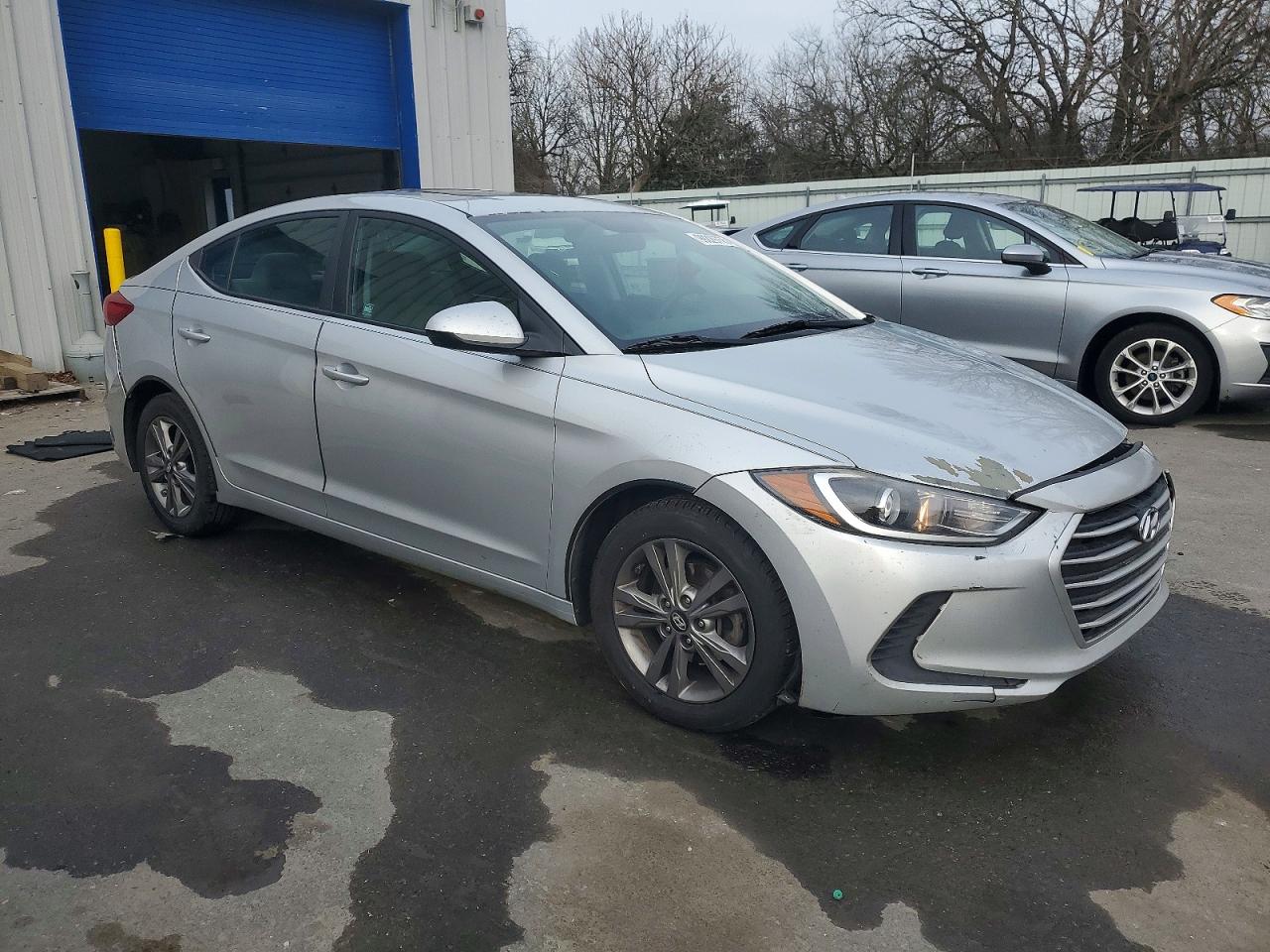 2017 HYUNDAI ELANTRA SE photo 4