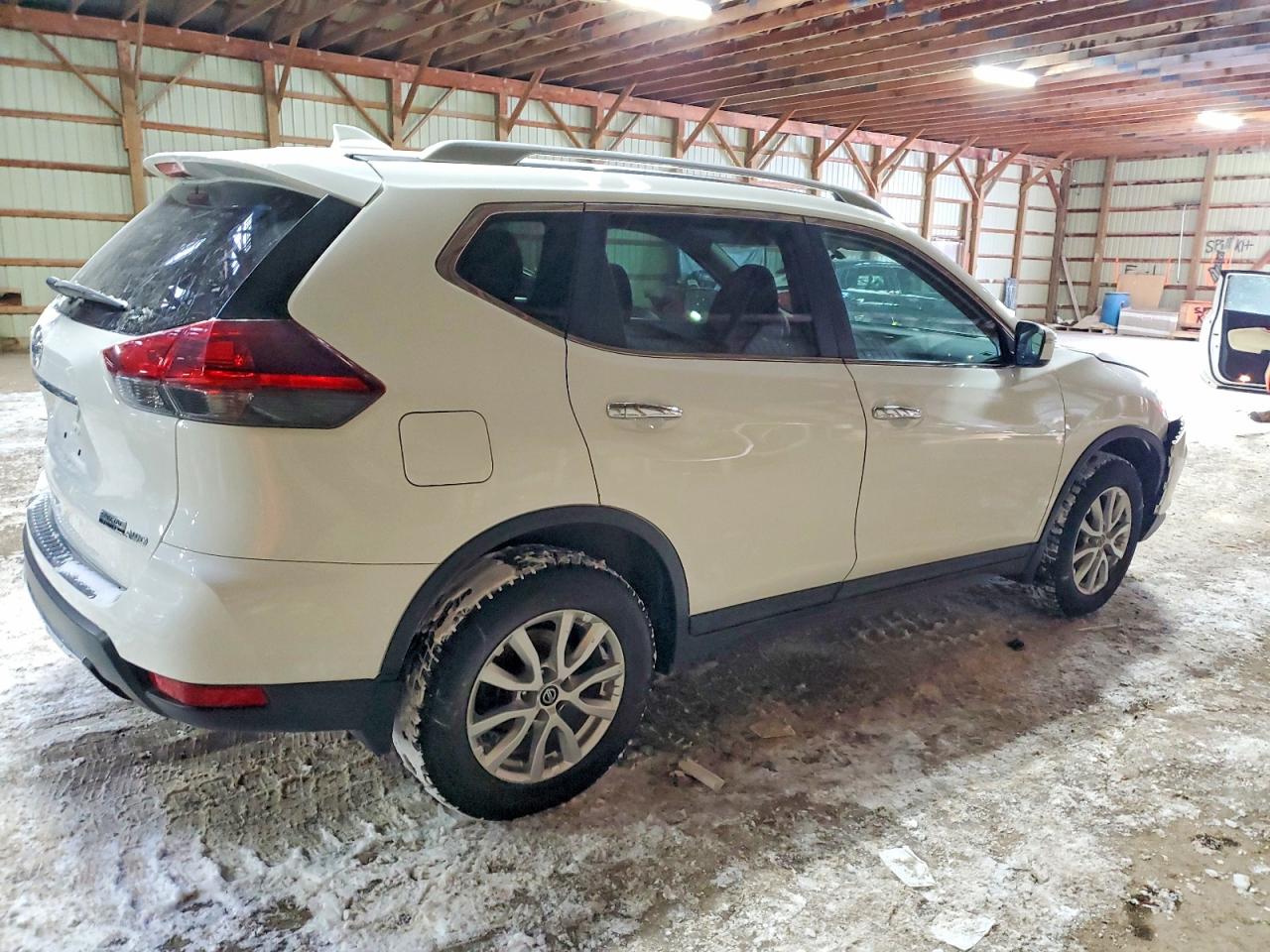 2020 NISSAN ROGUE S photo 3