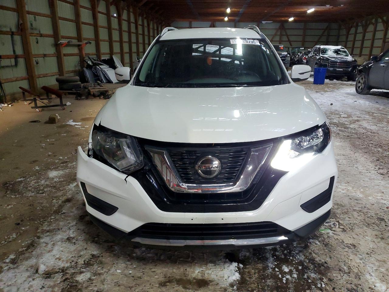 2020 NISSAN ROGUE S photo 5