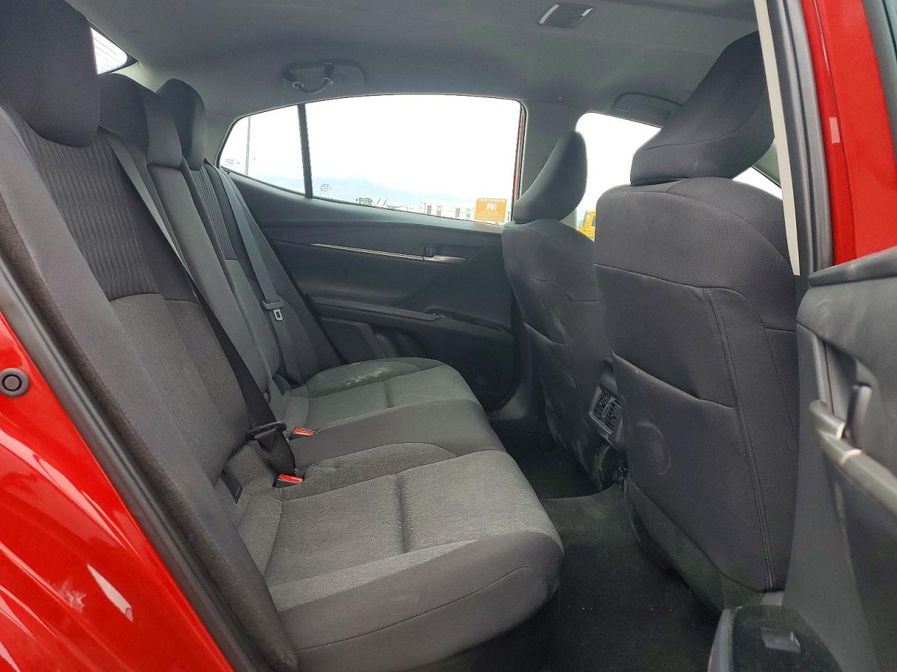 2025 TOYOTA CAMRY XSE photo 10