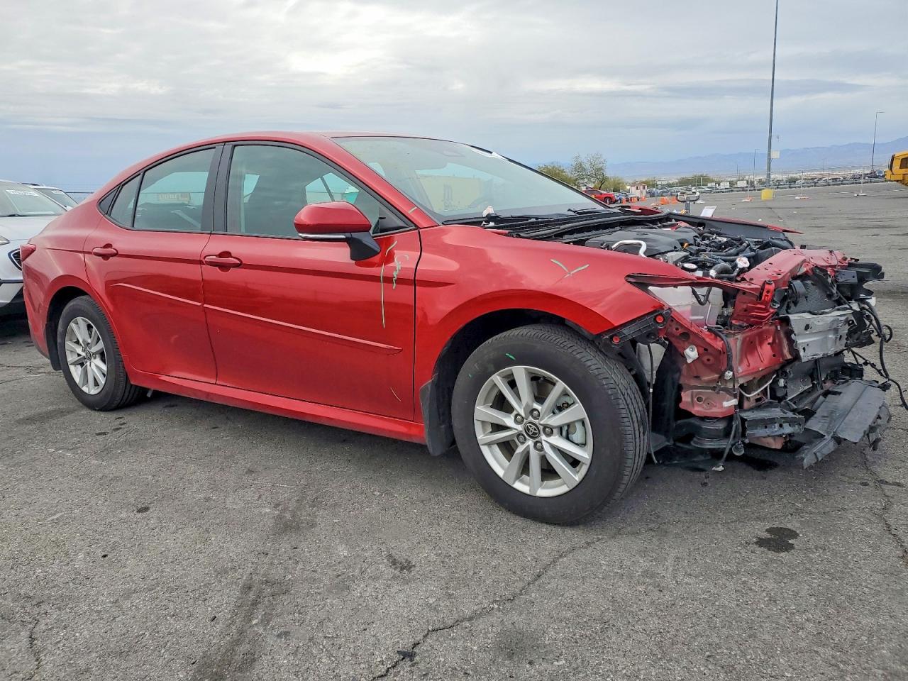 2025 TOYOTA CAMRY XSE photo 4