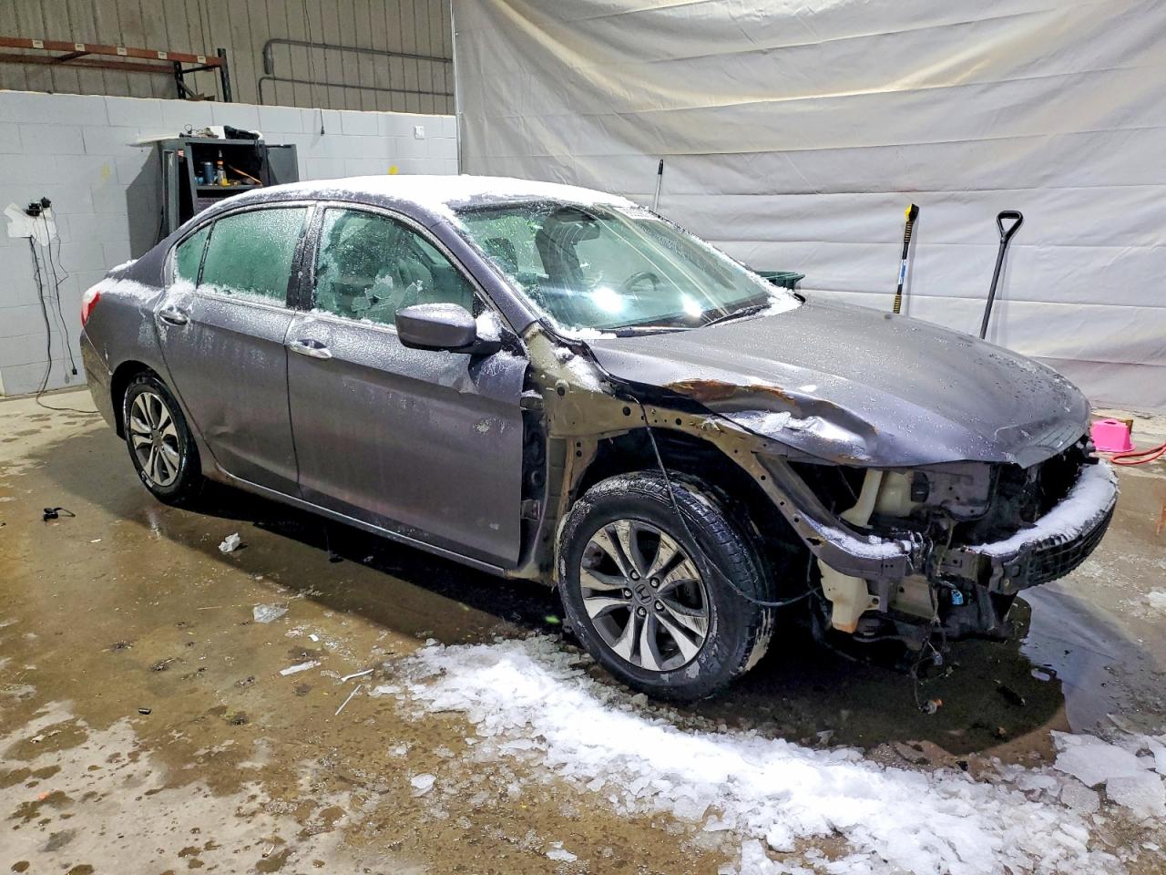 2014 HONDA ACCORD LX photo 4
