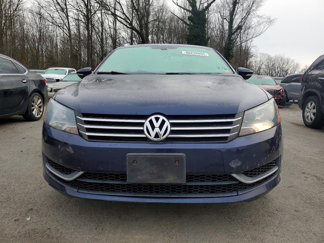 2012 VOLKSWAGEN PASSAT SE photo 5