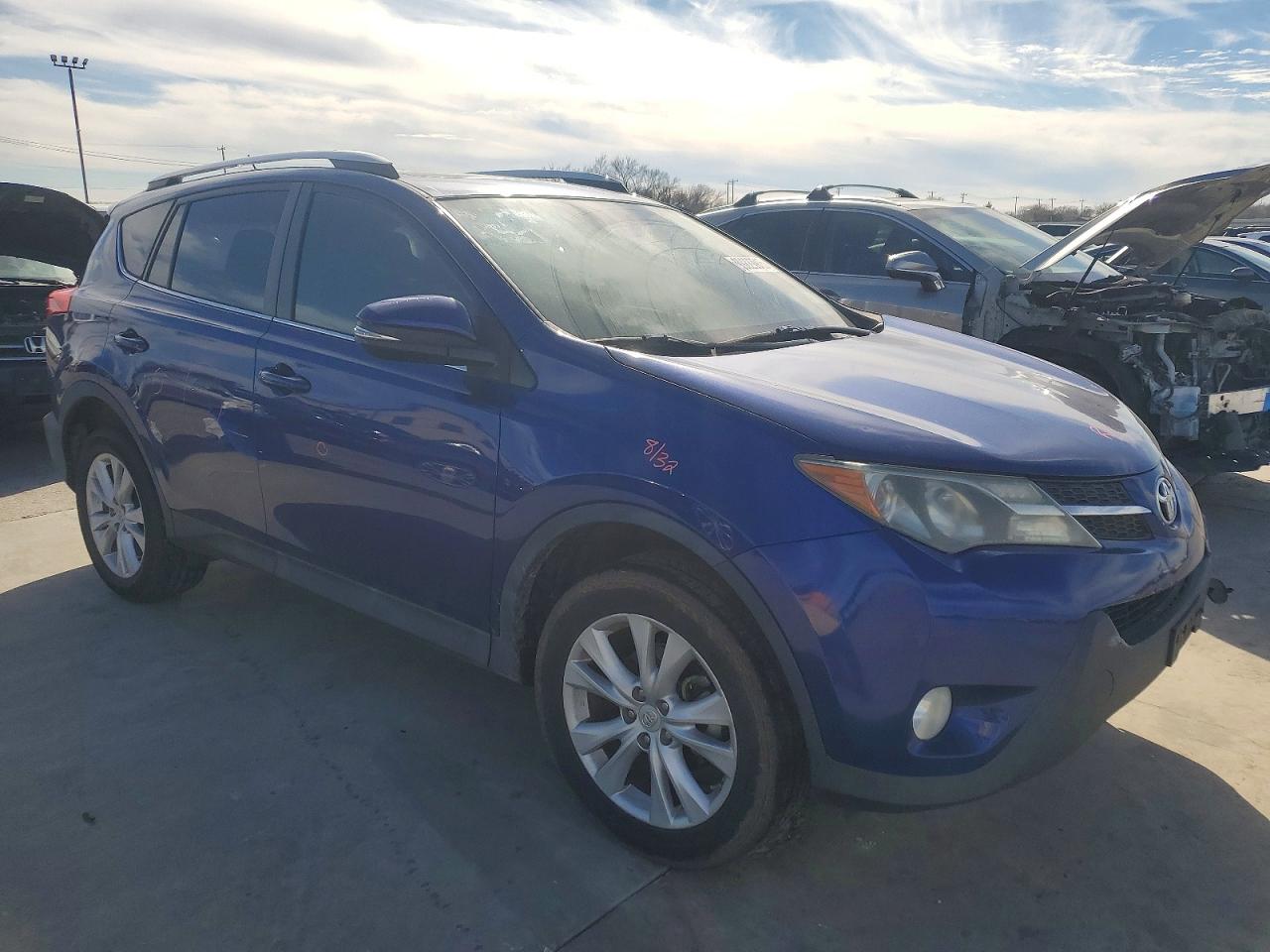 2014 TOYOTA RAV4 LIMITED photo 4