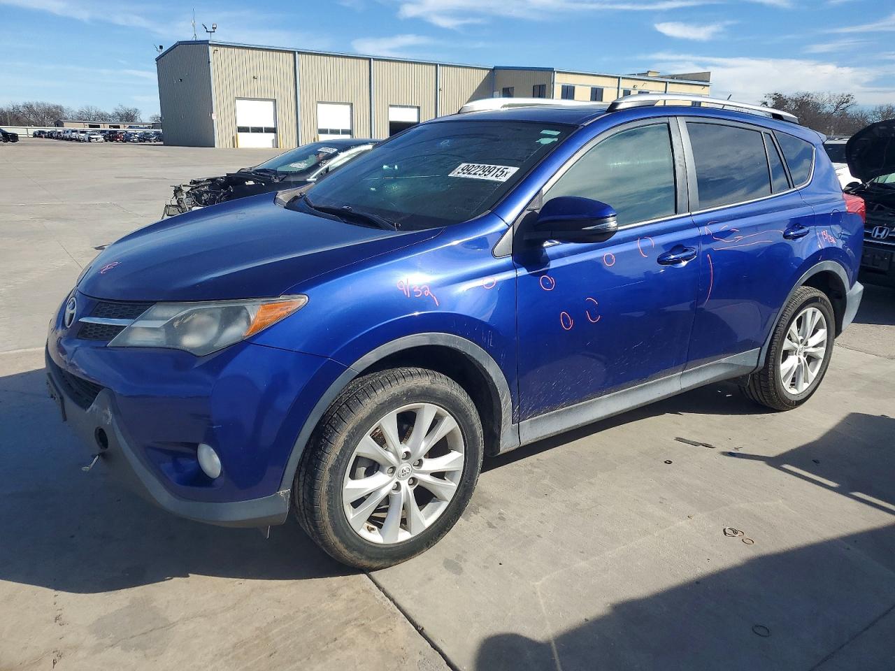 2014 TOYOTA RAV4