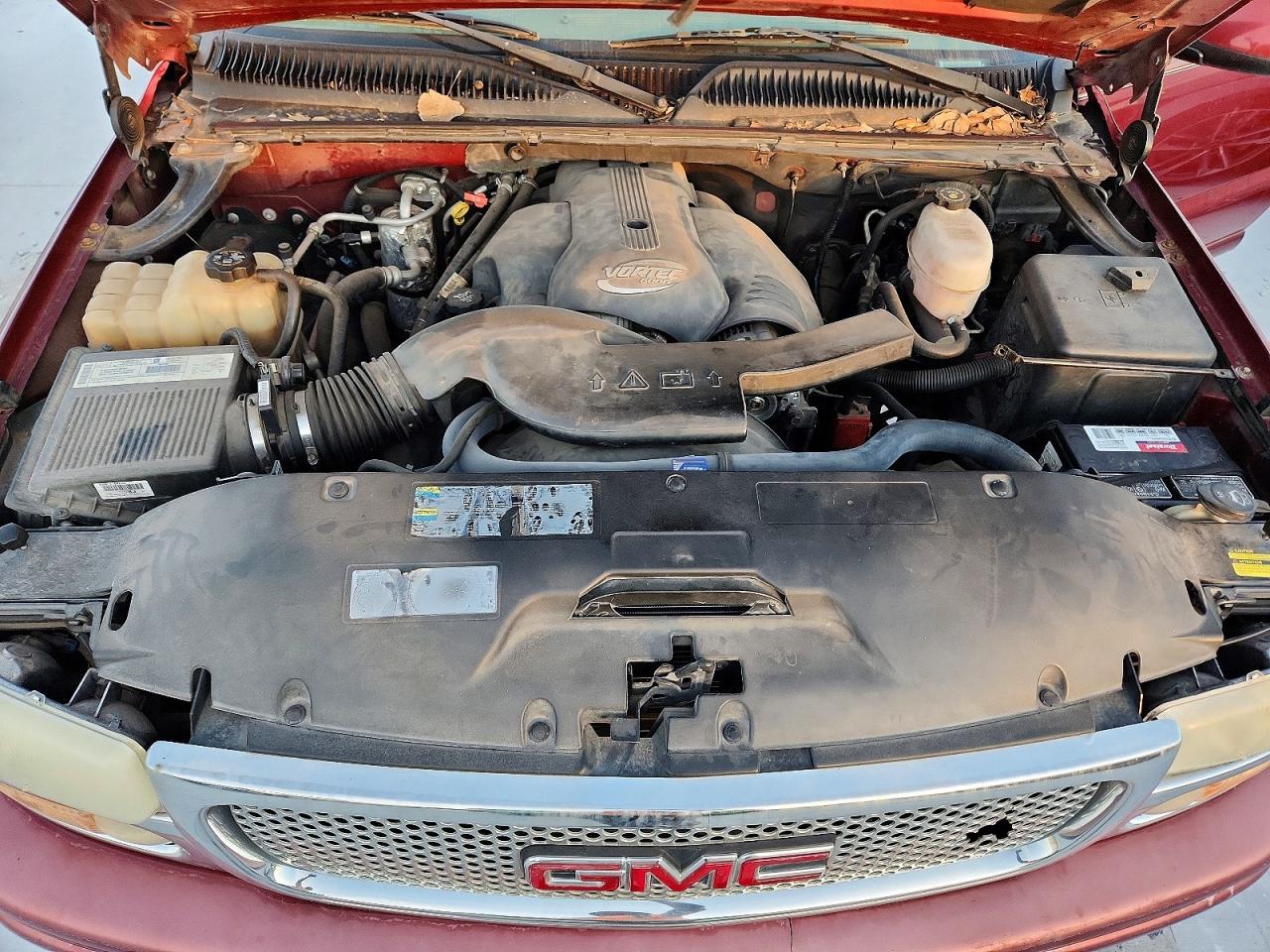 2003 GMC YUKON DENALI photo 12