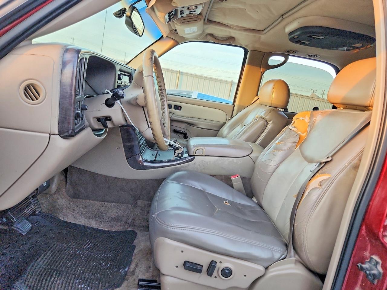 2003 GMC YUKON DENALI photo 7