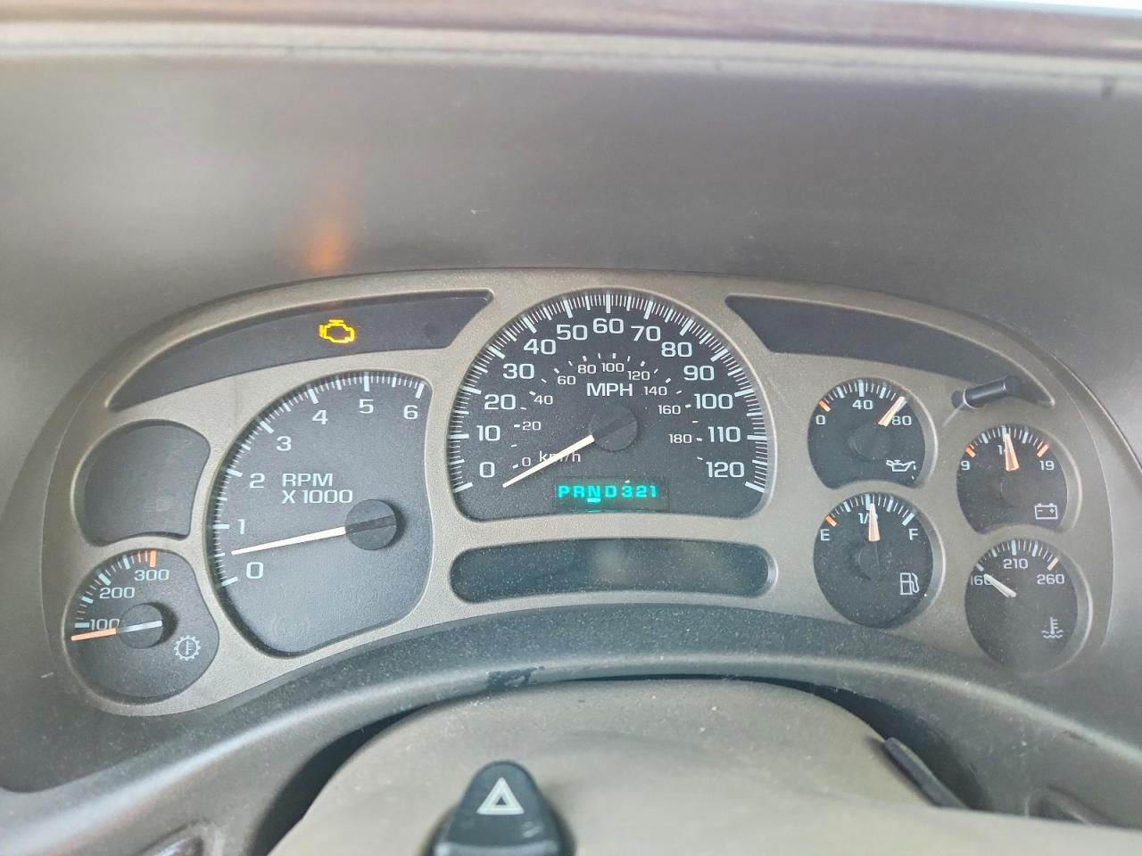 2003 GMC YUKON DENALI photo 9