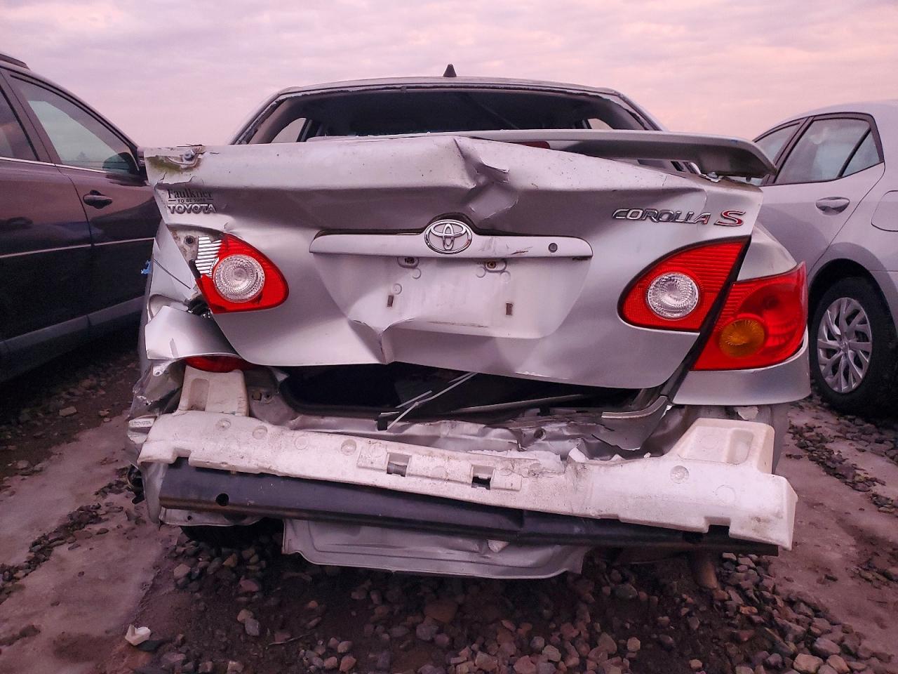 2003 TOYOTA COROLLA S photo 6