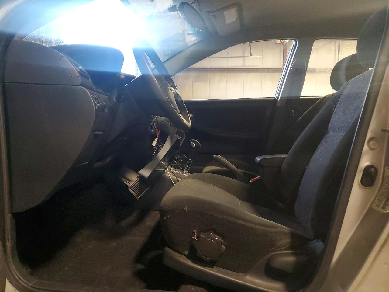 2003 TOYOTA COROLLA S photo 7