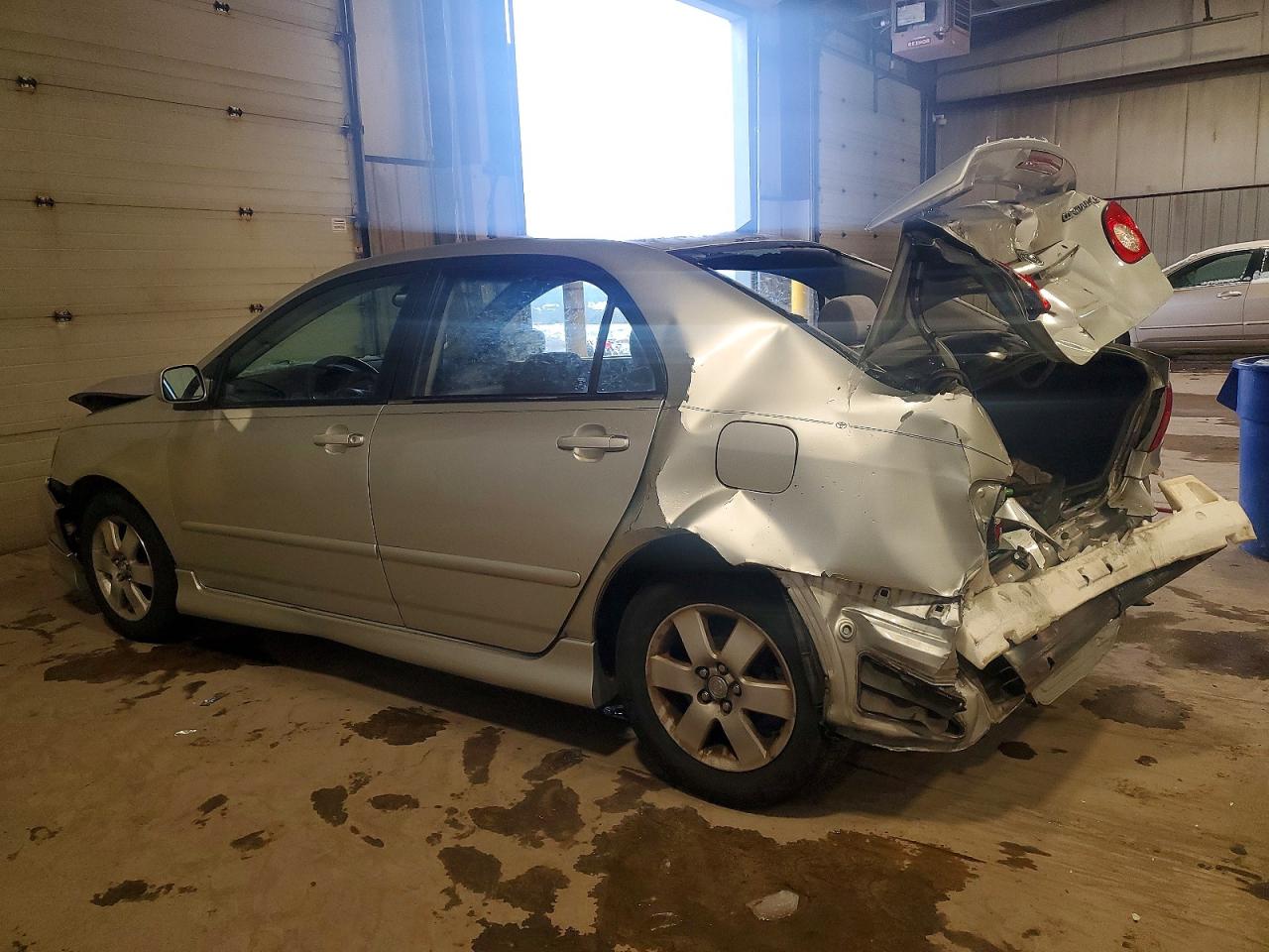2003 TOYOTA COROLLA S photo 2